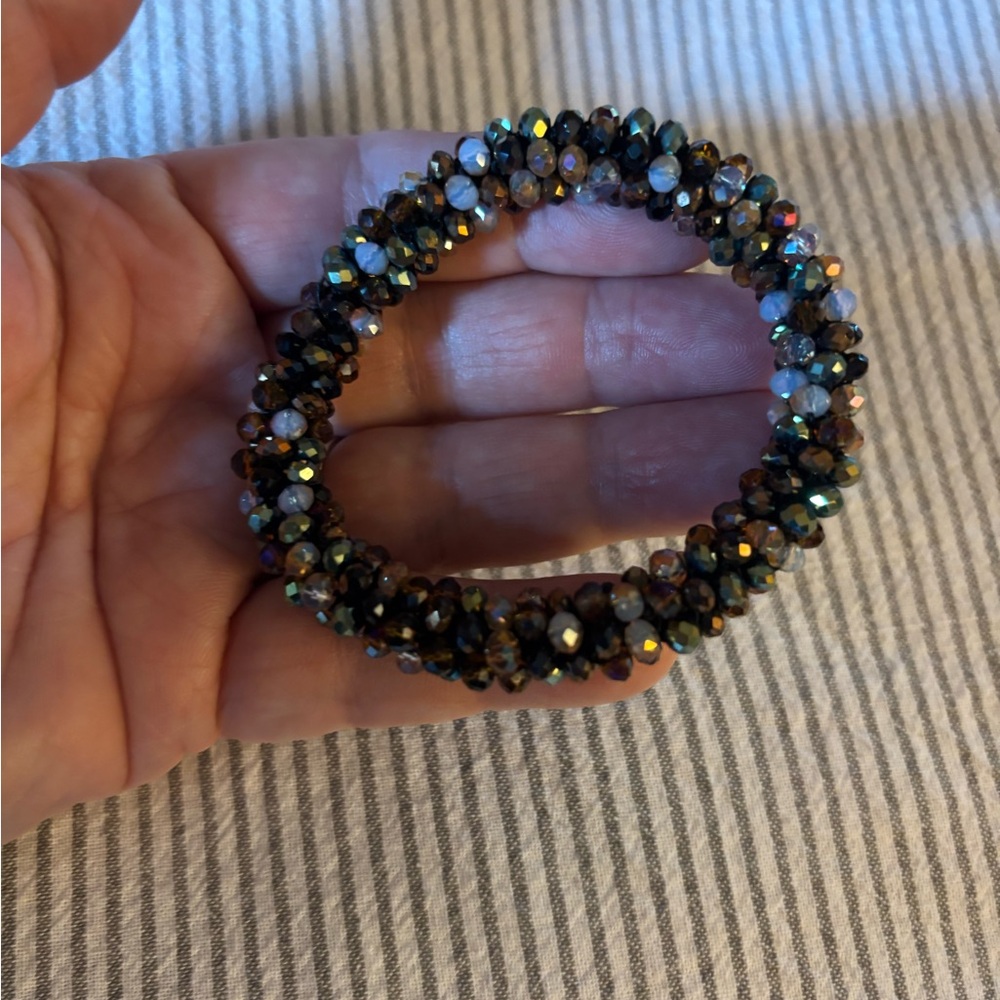 Elegant Black multicolor Beaded stretchy Bracelet - Picture 2 of 7
